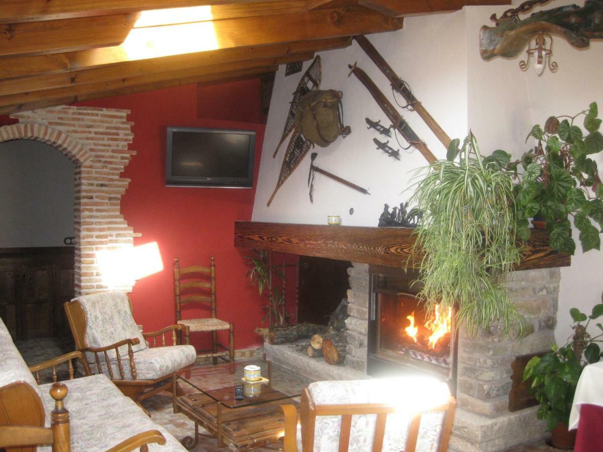 Hotel Rural Los Frutales Cercedilla Eksteriør bilde